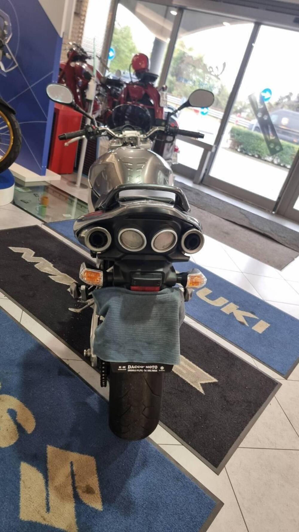 Suzuki GSR 600 (2006 - 11) (4)