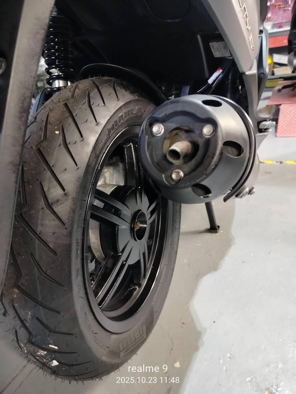 Kymco Agility 50 R16 + (2021 - 26) (12)