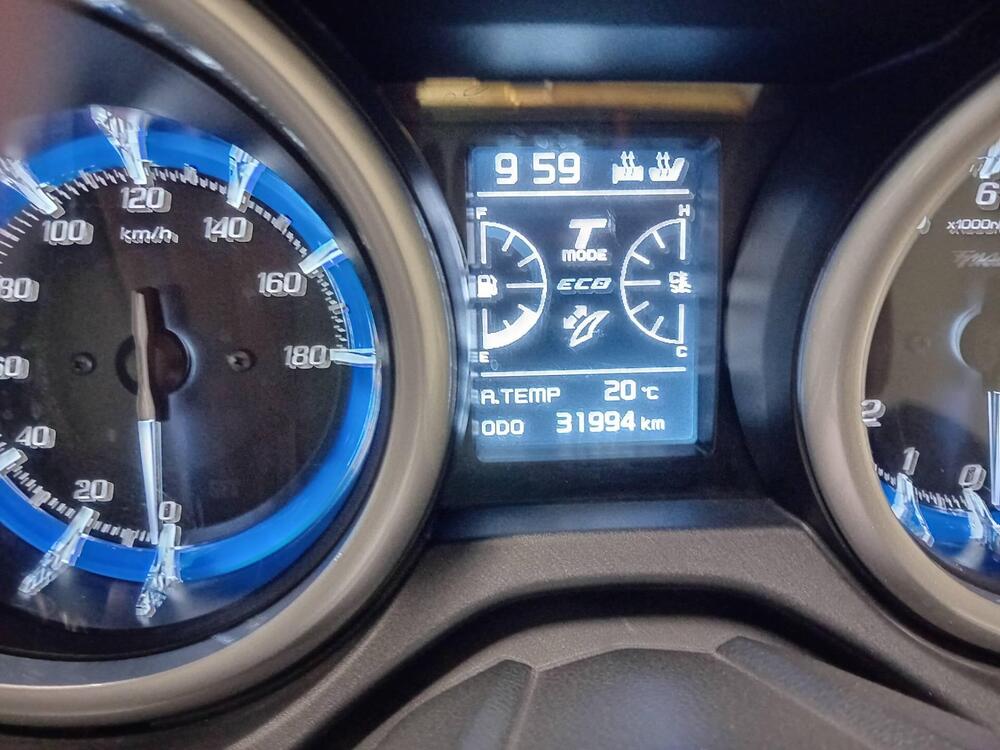 Yamaha T-Max 530 DX (2017 - 19) (5)