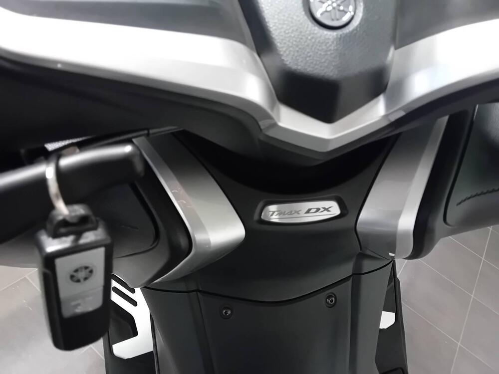 Yamaha T-Max 530 DX (2017 - 19) (6)