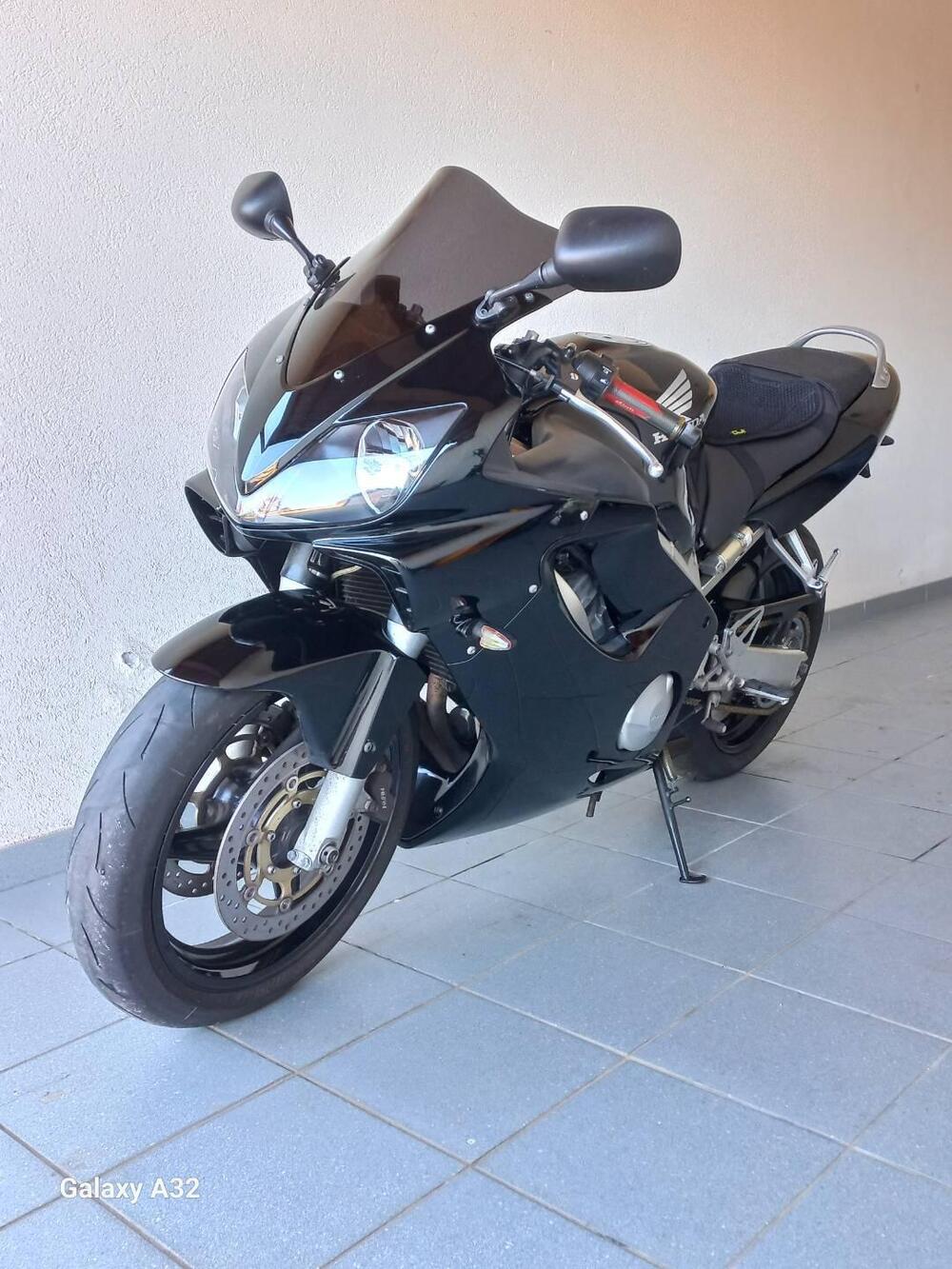 Honda CBR 600 F (2001 - 06) (3)
