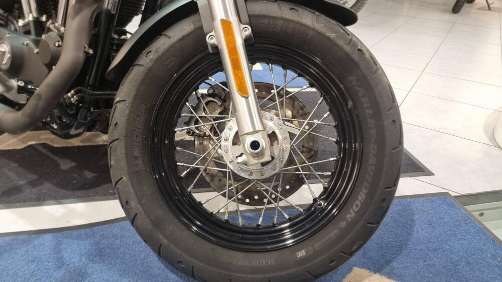 Harley-Davidson 1200 Custom CB (2013 - 17) - XL 1200CB (13)