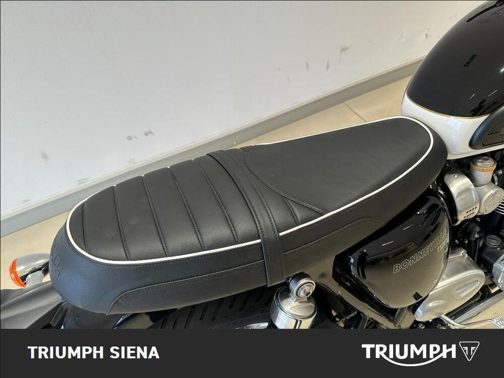 Triumph Bonneville T120 (2021 - 25) (7)