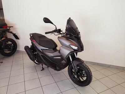 Aprilia SR GT 125 (2025) nuova