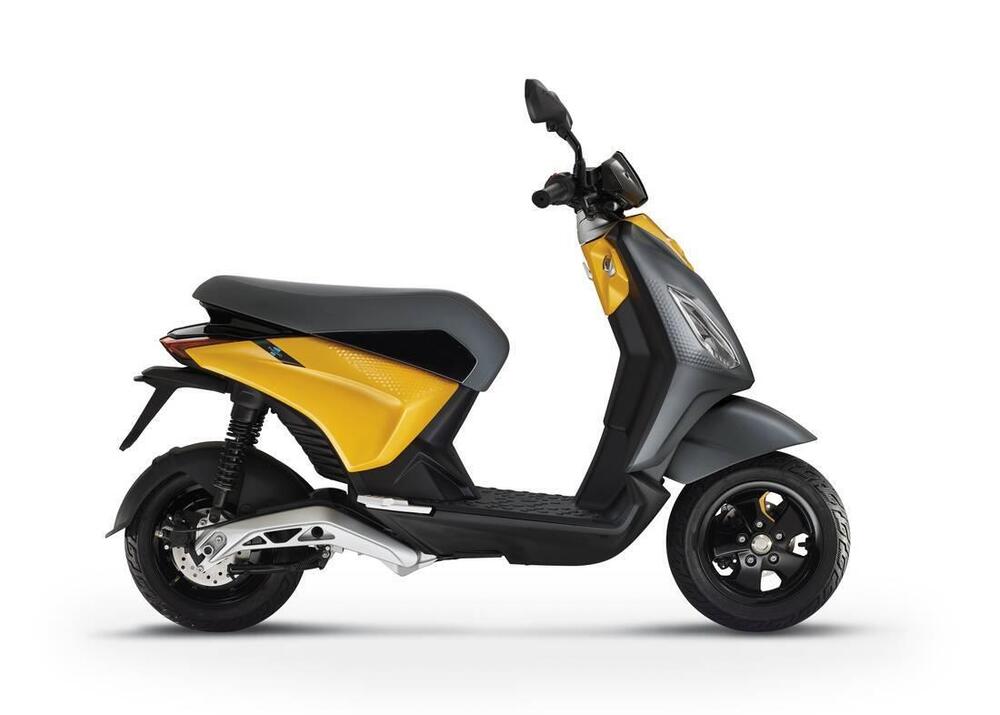 Piaggio 1 Active (2022 - 26)