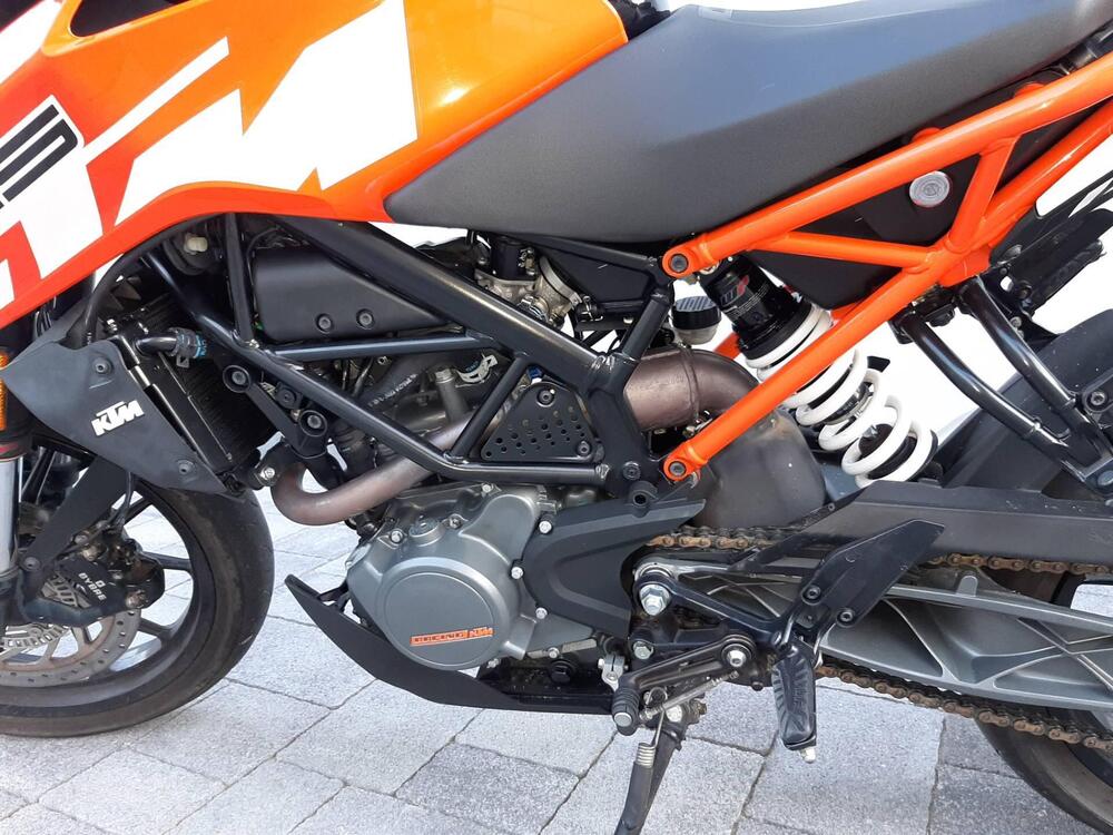KTM 125 Duke ABS (2017 - 20) (2)