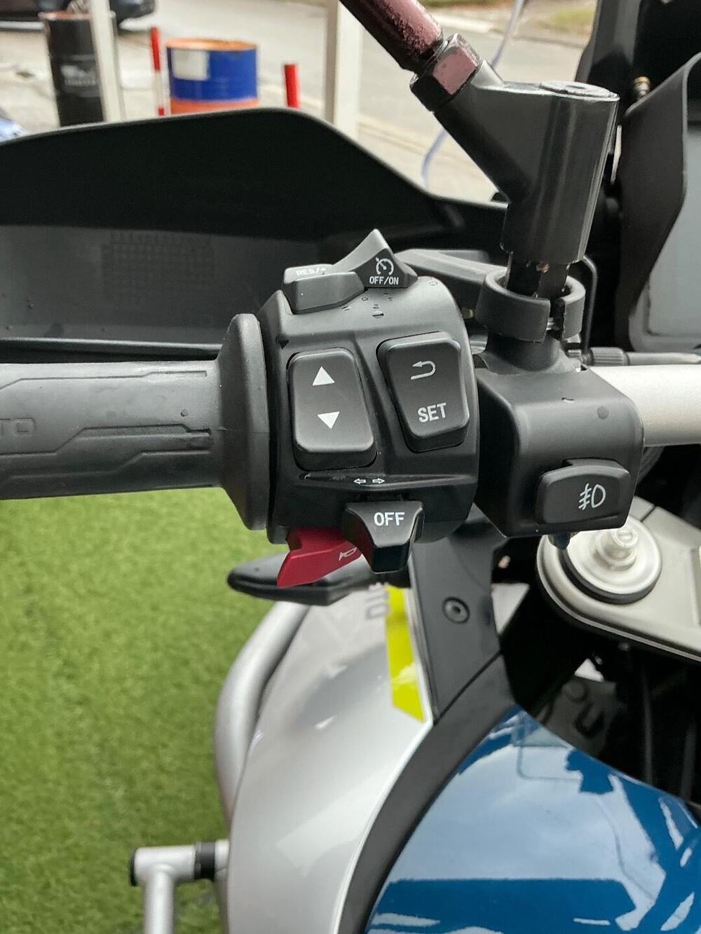 CFMOTO 800MT Touring (2022 - 26) (17)