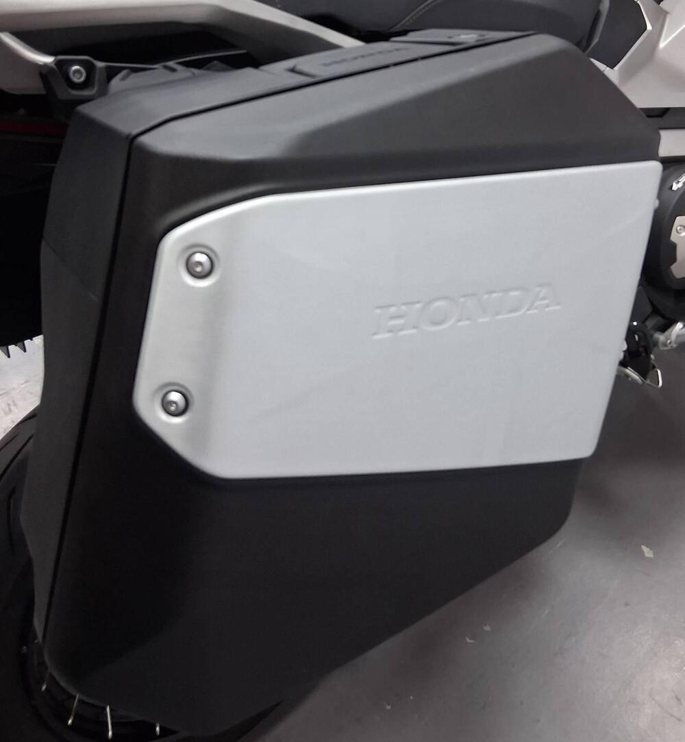 Honda X-ADV 750 DCT (2021 - 24) (8)