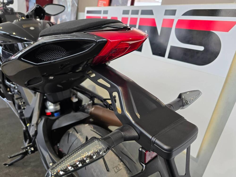 MV Agusta F3 800 RR (2022 - 25) (11)
