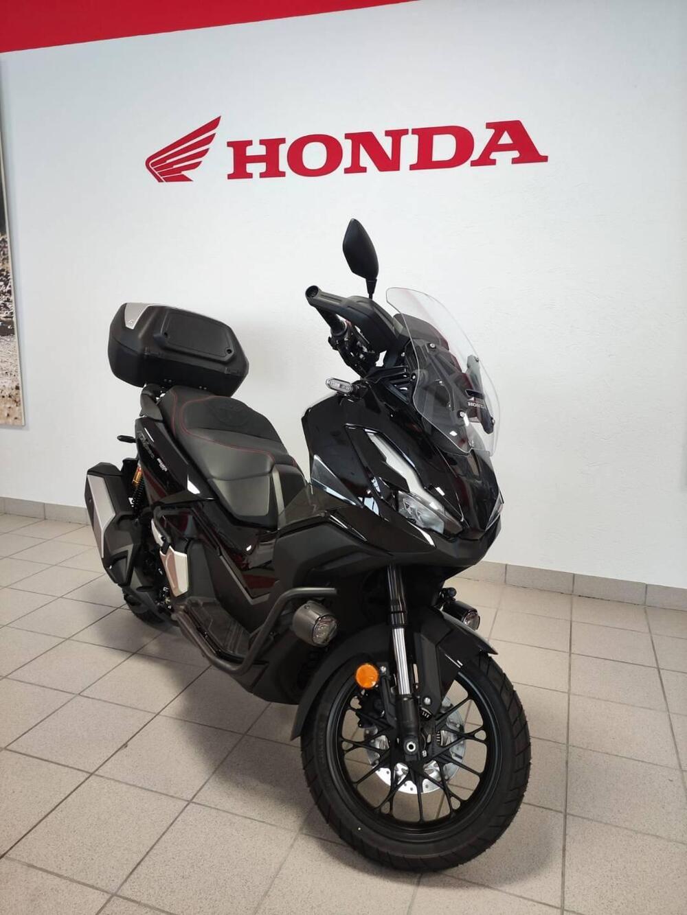 Honda ADV 350 (2025 - 26) (2)