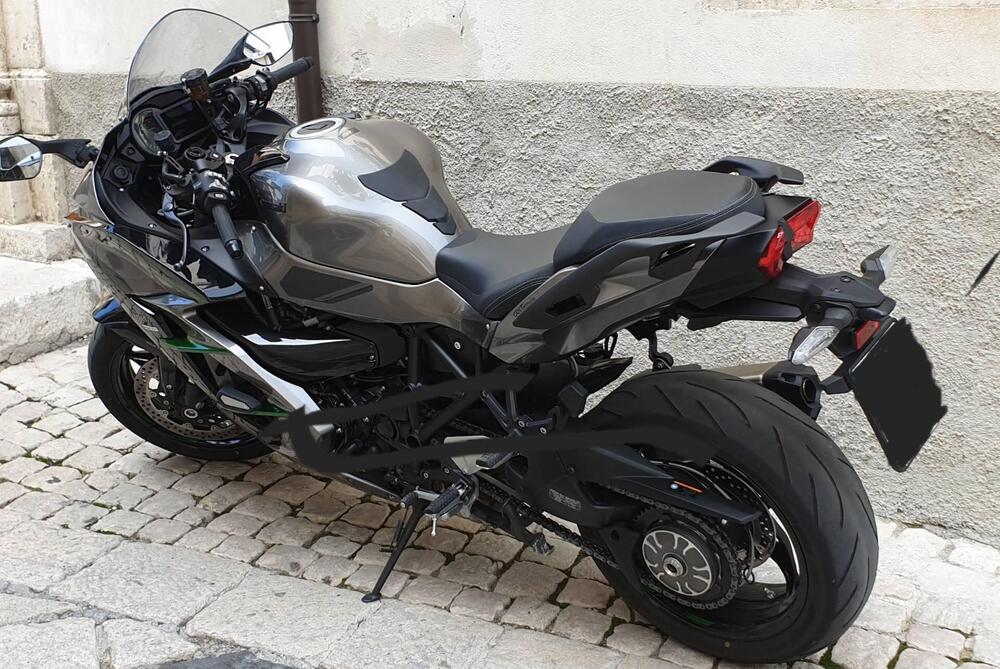 Kawasaki Ninja H2 SX SE+ (2019 - 20) (2)