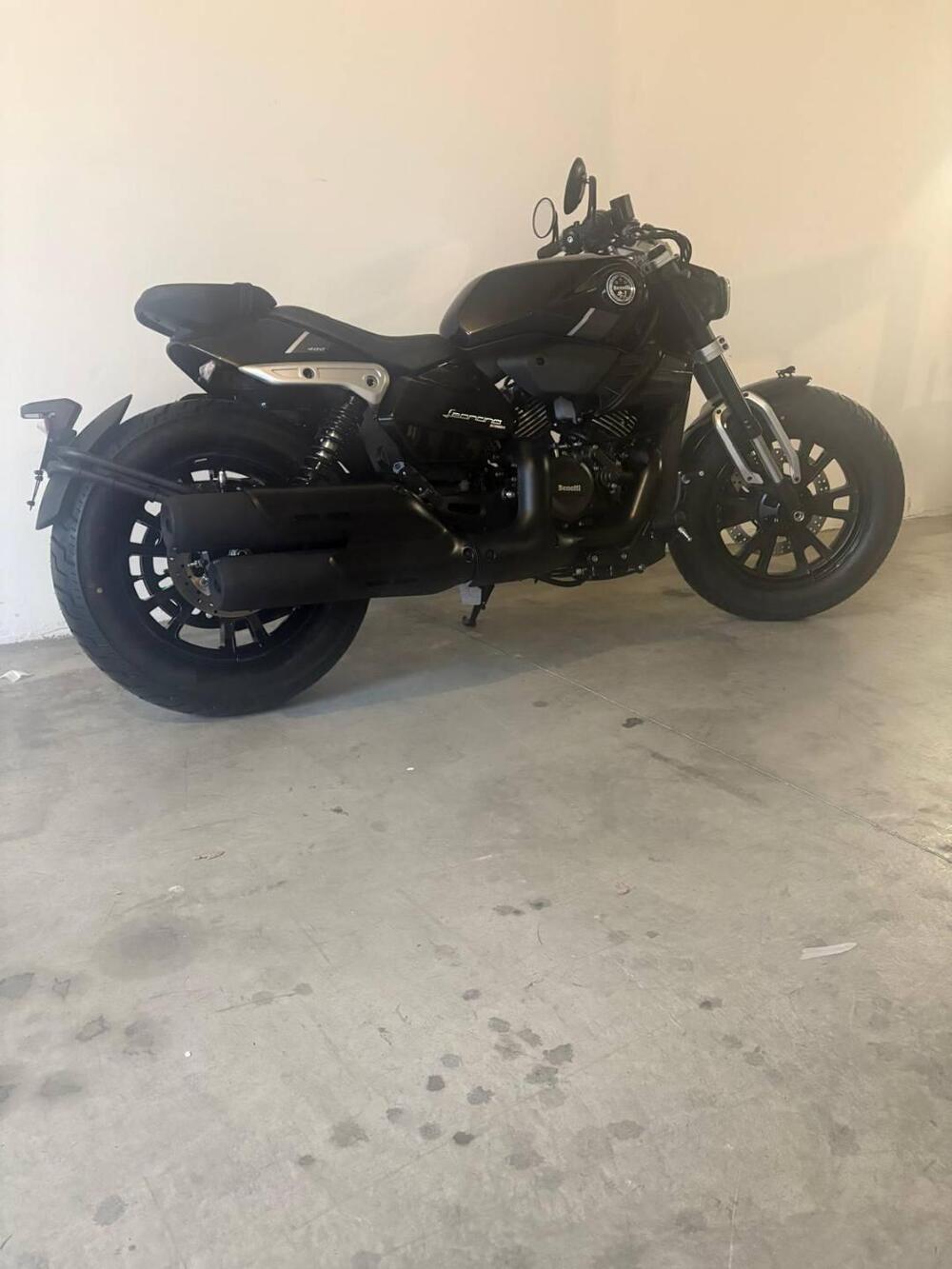 Benelli Leoncino 400 Bobber (2026) (3)