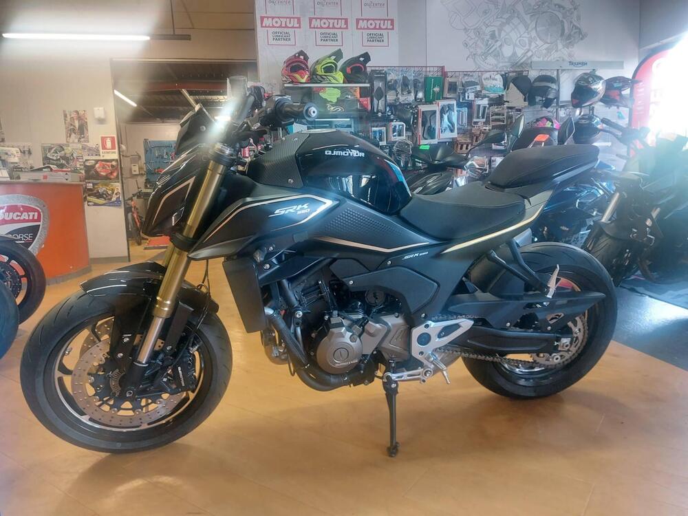 QJ Motor SRK 550 (2024 - 25) (2)