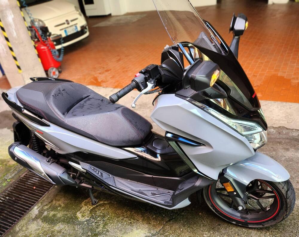 Honda Forza 300 Limited Edition ABS (2020) (4)