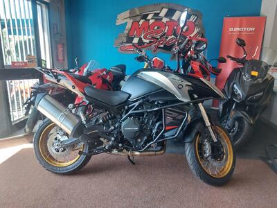 QJ Motor SRT 900 SX (2025) nuova