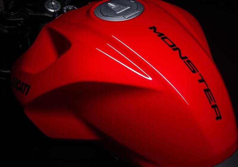 Ducati Monster 890 Monster 890 + (2026) (13)