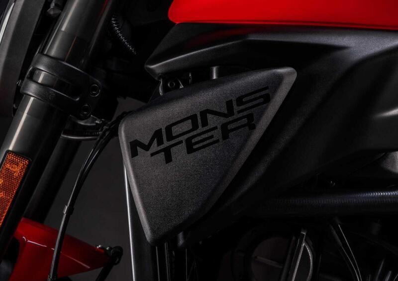 Ducati Monster 890 Monster 890 (2026) (12)
