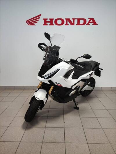 Honda X-ADV 750 (2025) usata