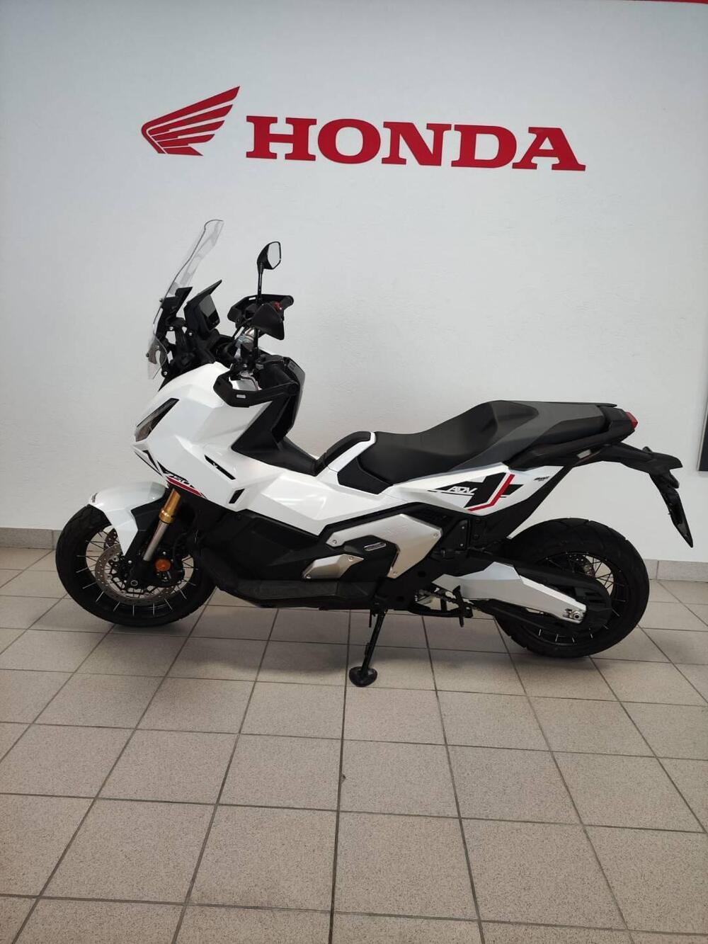 Honda X-ADV 750 (2025 - 26) (4)