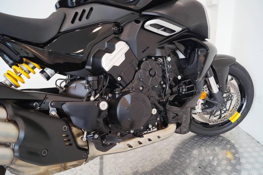 Ducati Diavel V4 (2023 - 26) (9)