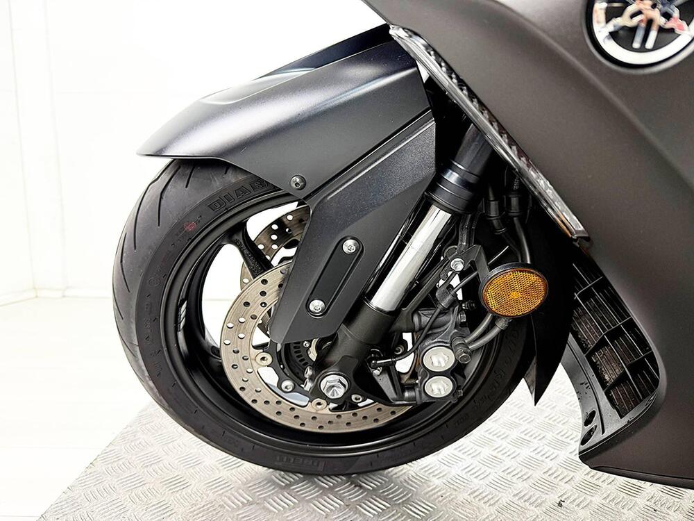 Yamaha T-Max 560 (2020 - 21) (12)