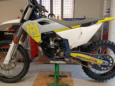 Husqvarna TC 250 (2023) usata
