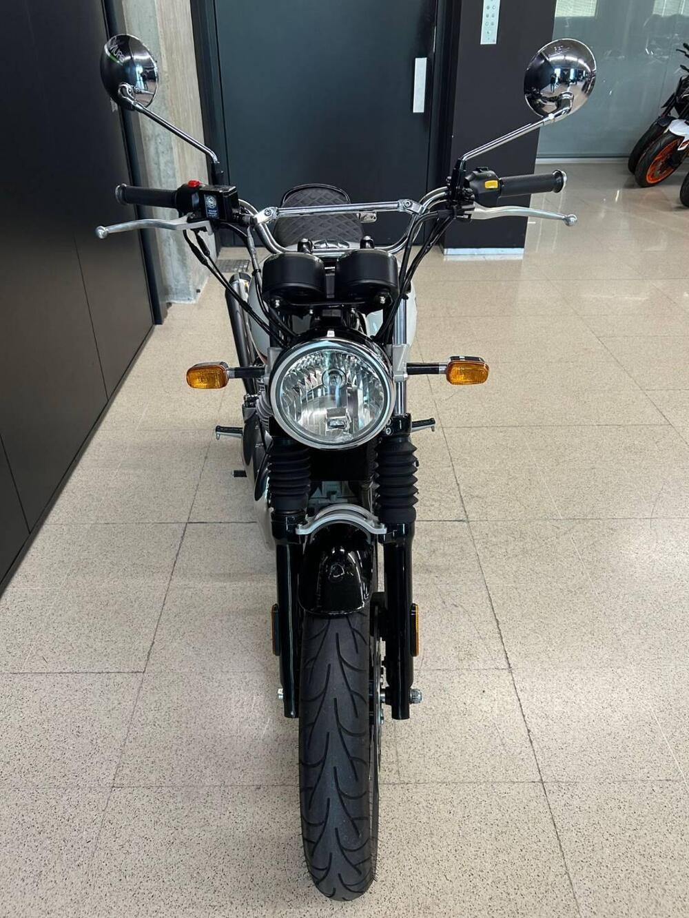 Royal Enfield Interceptor 650 (2021 - 26) (3)