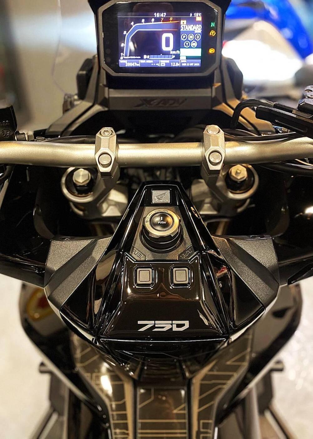 Honda X-ADV 750 DCT (2021 - 24) (14)