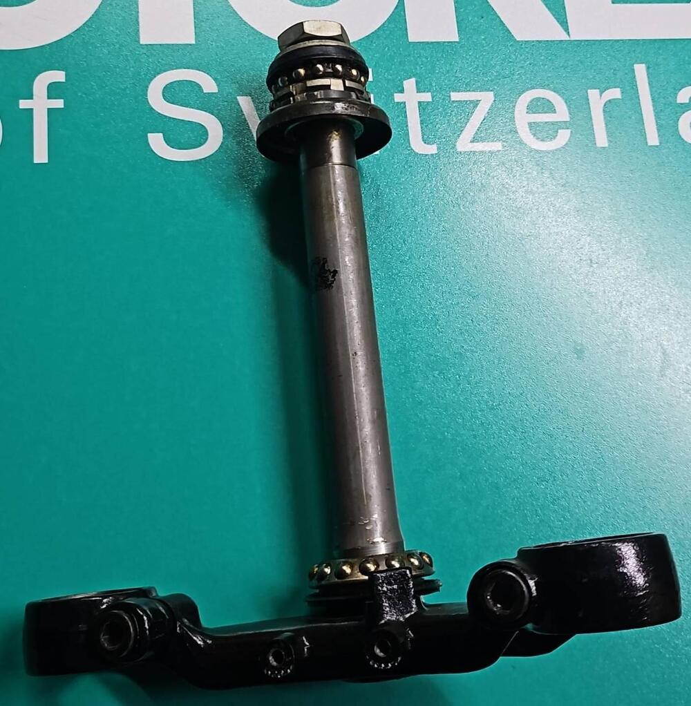 53200MJ0000 Piantone sterzo CBX750 Honda