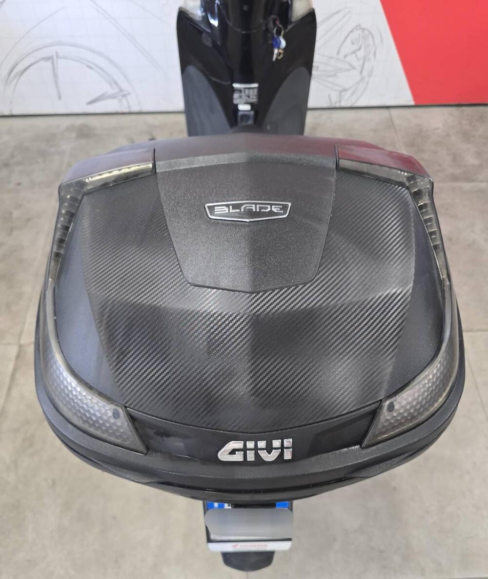 Honda SH 300 i (2006 - 10) (5)