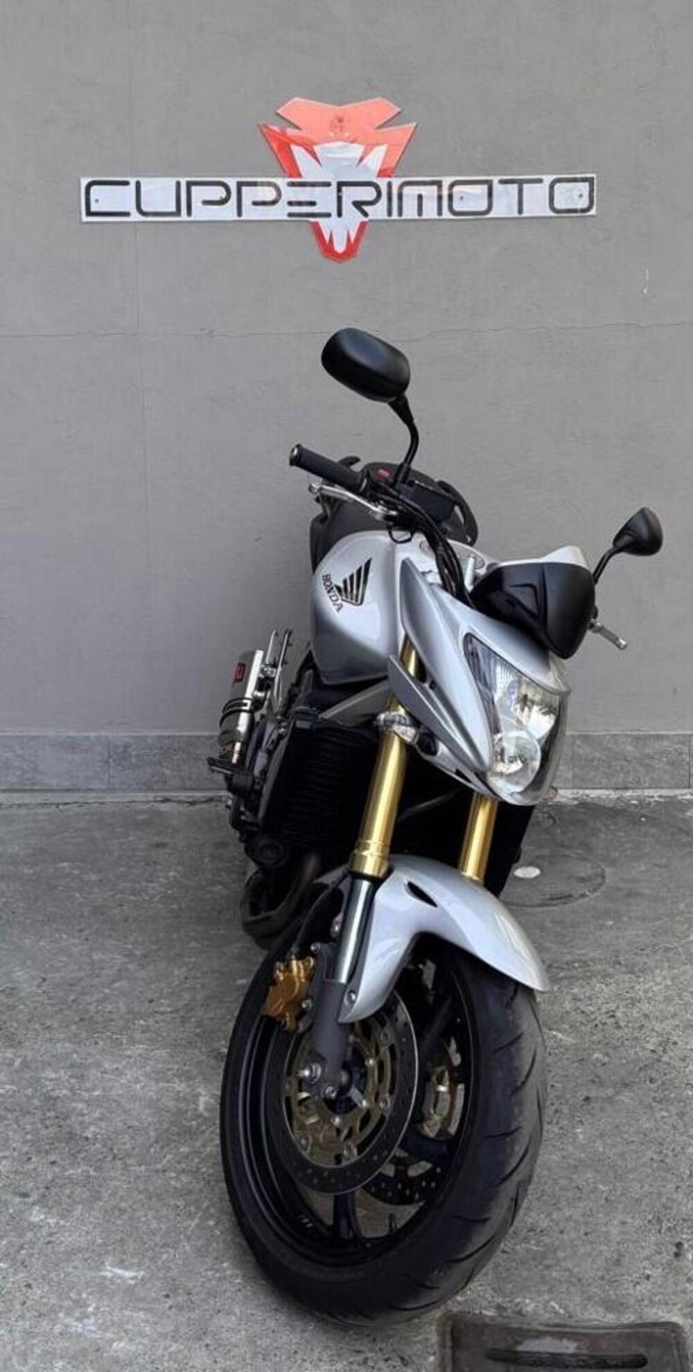 Honda Hornet 600 (2007 - 10) (4)