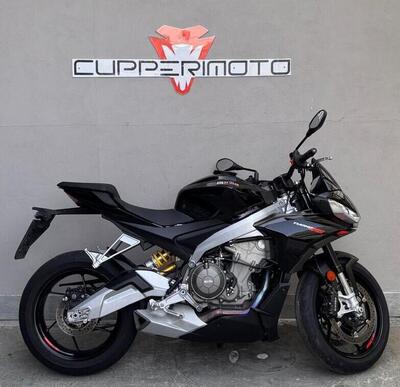Aprilia Tuono 660 Factory (2022 - 24) usata