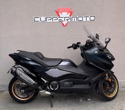 Yamaha T-Max 560 Tech Max (2022 - 24) usata