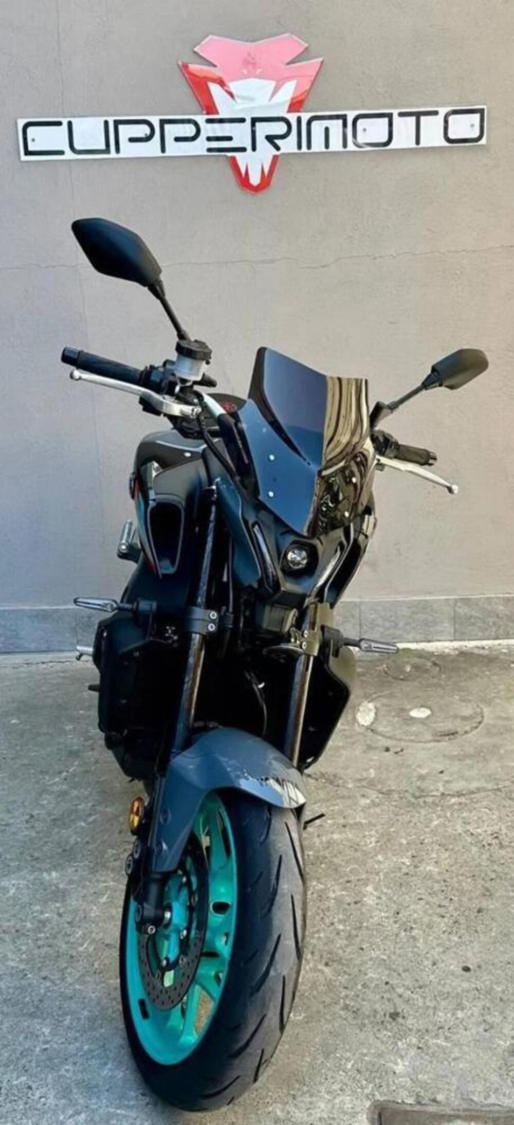 Yamaha MT-09 (2021 - 23) (2)