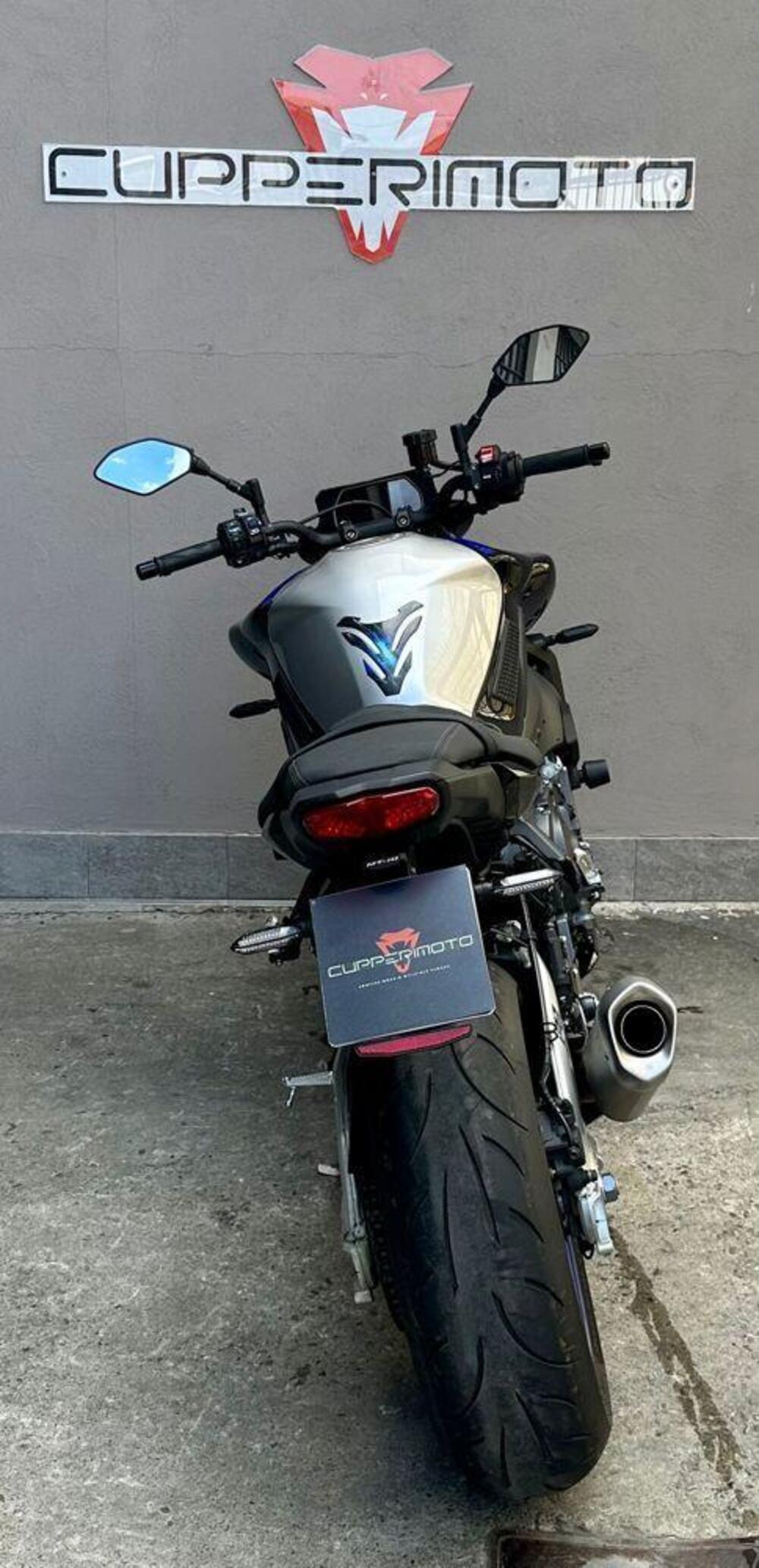 Yamaha MT-10 SP (2022 - 25) (2)