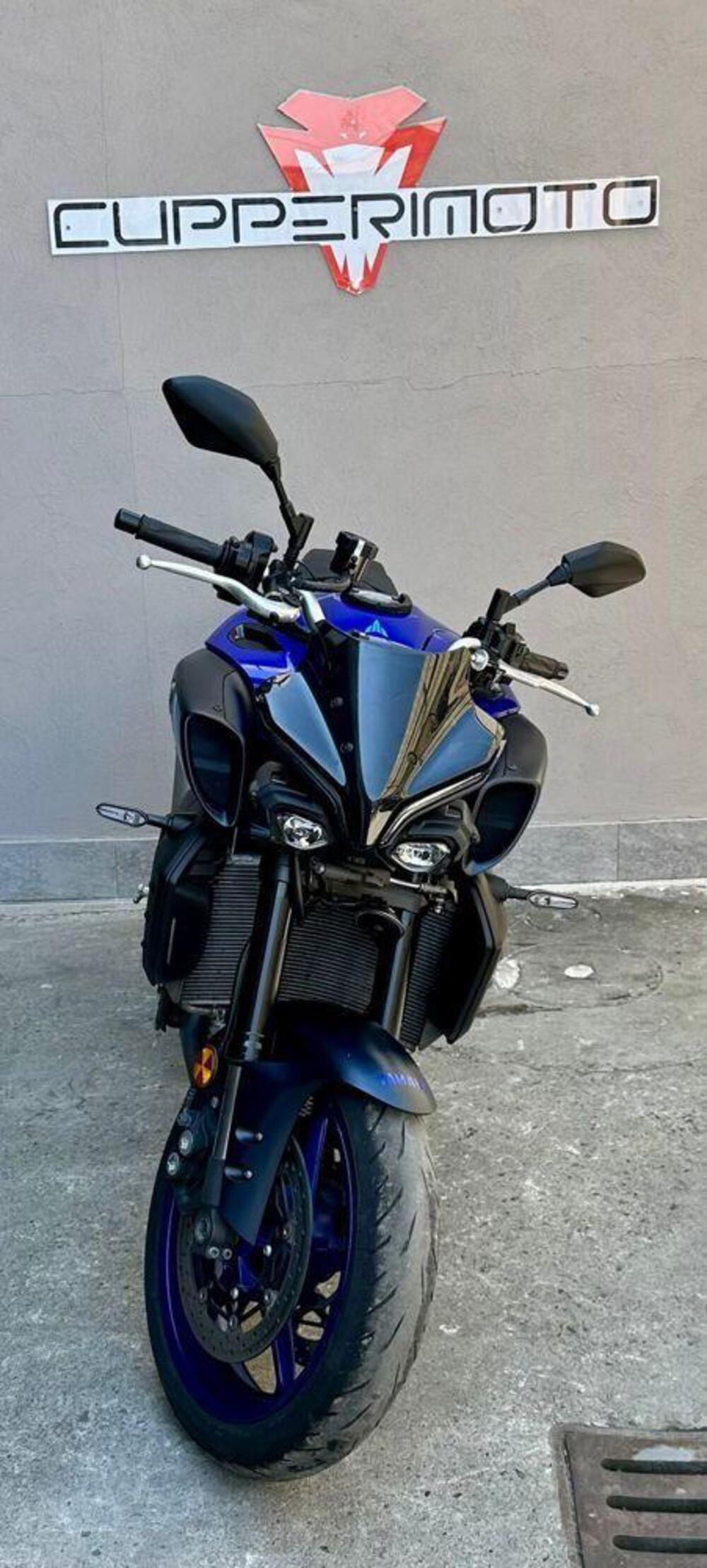 Yamaha MT-10 SP (2022 - 25) (2)