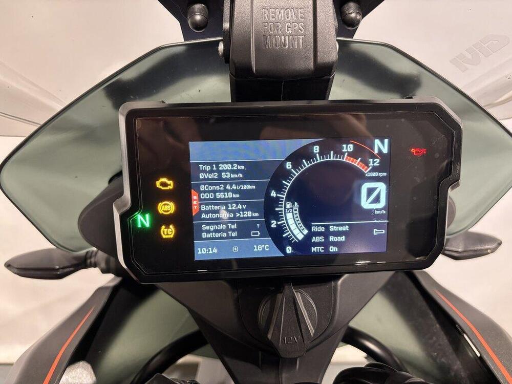 KTM 890 Adventure (2022) (5)