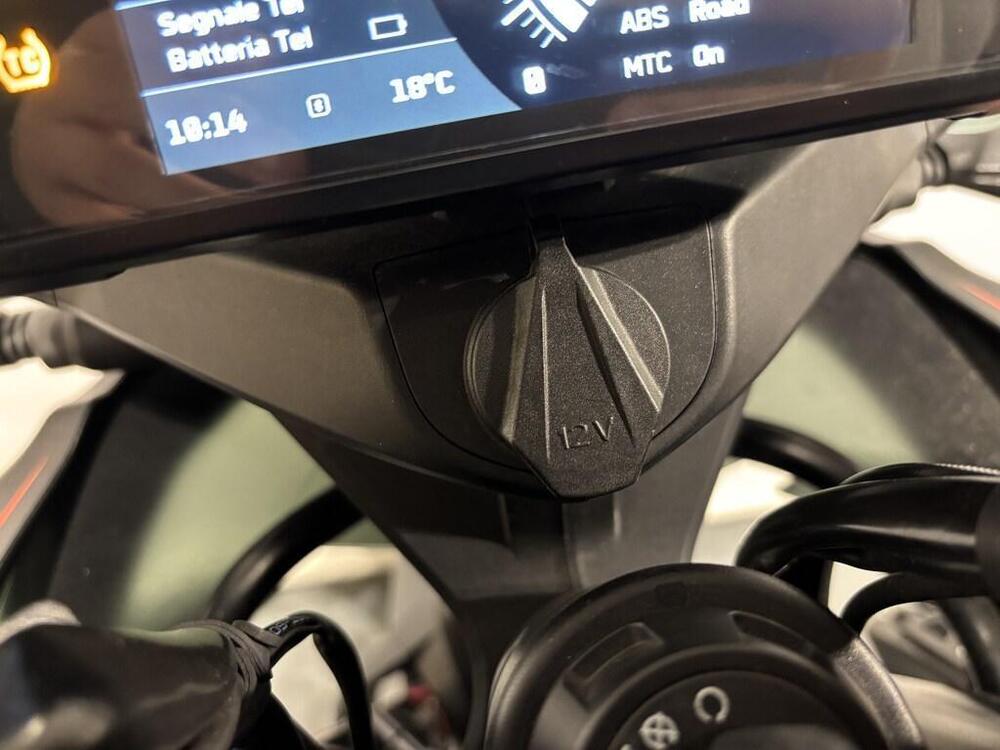 KTM 890 Adventure (2022) (6)