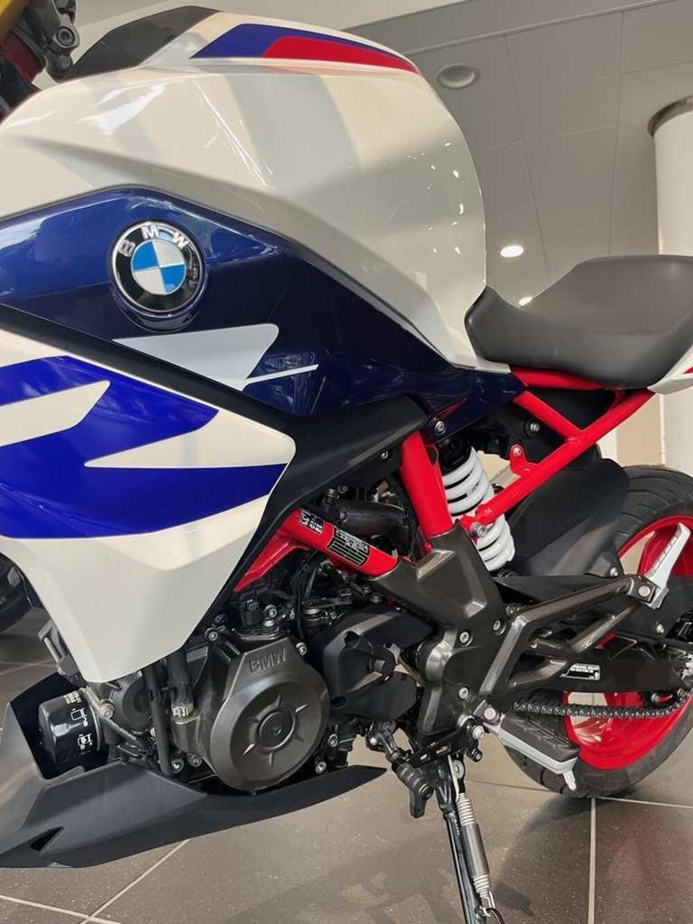 Bmw G 310 R (2021 - 25) (6)