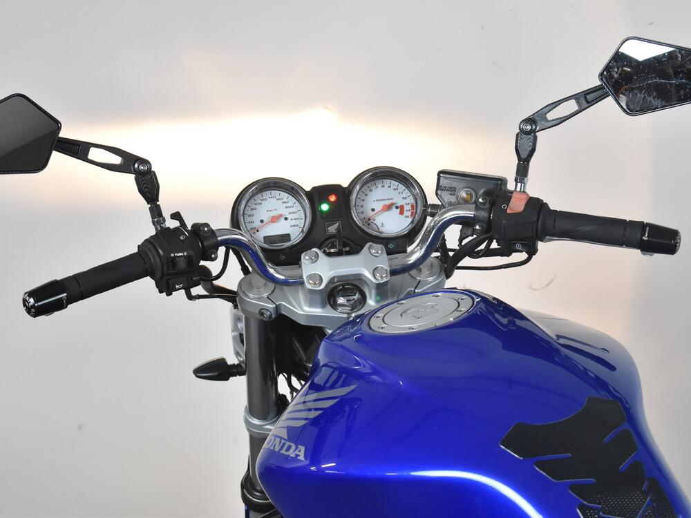 Honda Hornet 600 (2003 - 04) (20)