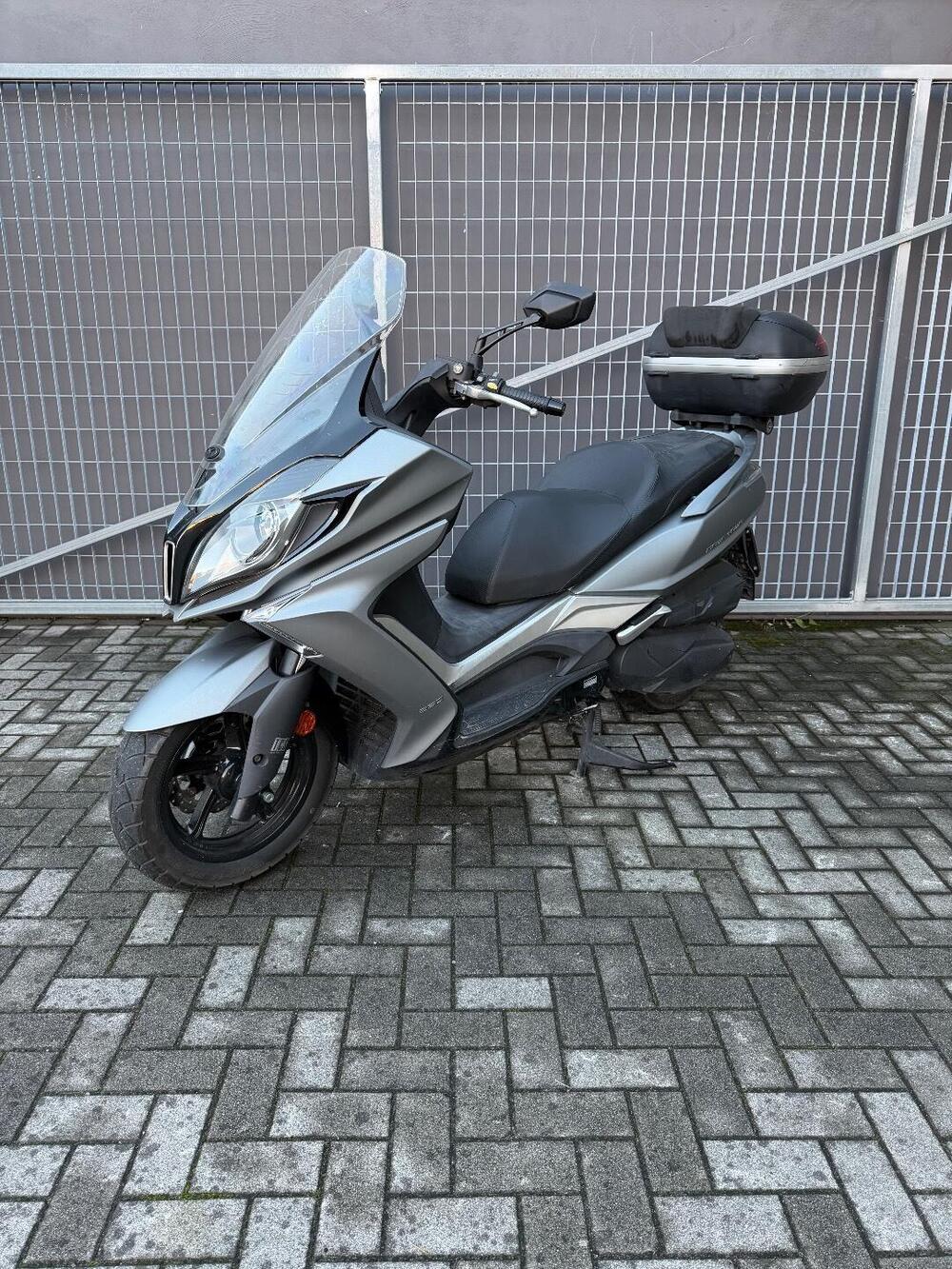 Kymco Downtown 350i TCS (2021 - 25) (2)