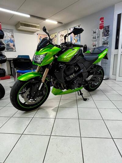 Kawasaki Z 750 R (2011 - 14) usata