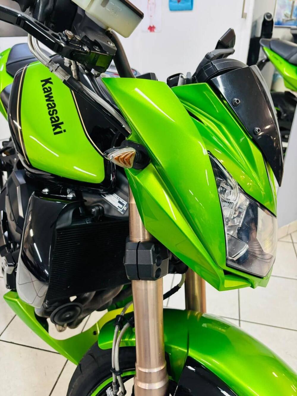 Kawasaki Z 750 R (2011 - 14) (7)