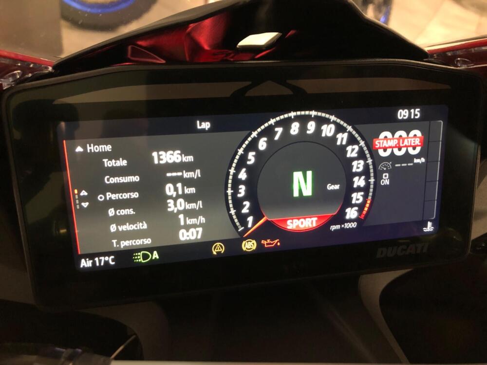 Ducati Panigale V4 S (2025 - 26) (3)