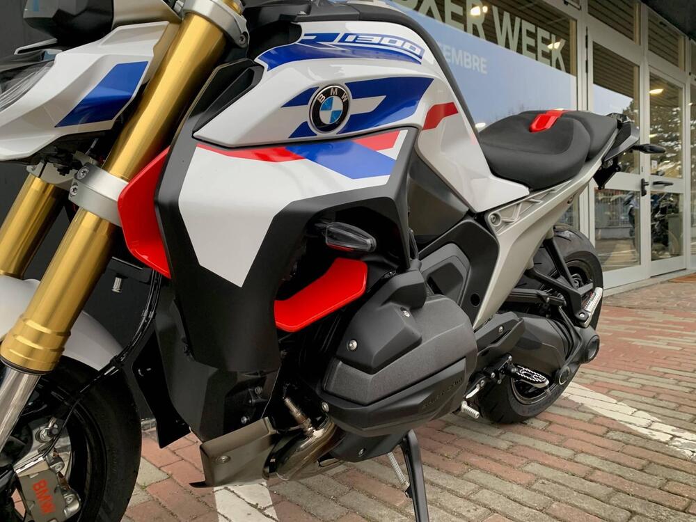 Bmw R 1300 R (2026) (3)