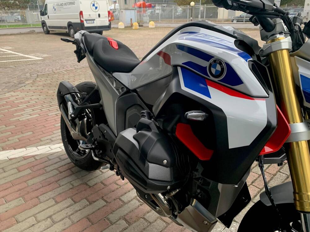 Bmw R 1300 R (2026) (7)