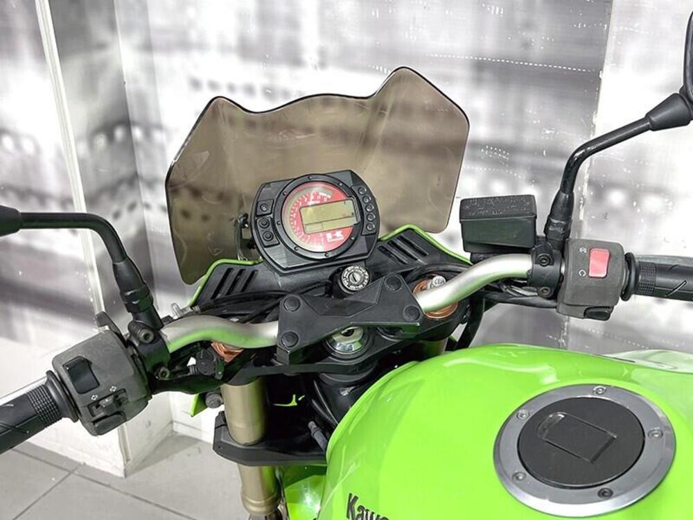 Kawasaki Z 1000 (2003 - 06) (6)