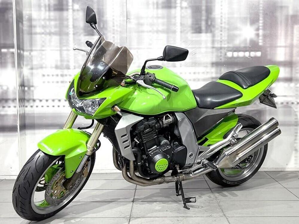 Kawasaki Z 1000 (2003 - 06) (7)