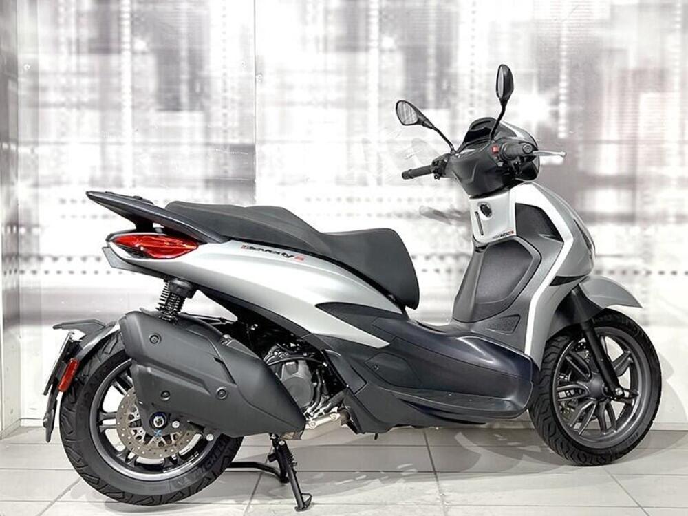 Piaggio Beverly 400 ABS-ASR (2021 - 24) (8)