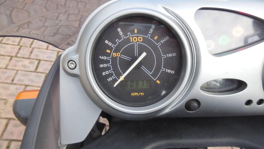 Bmw F 650 CS Scarver (2001 - 06) (4)